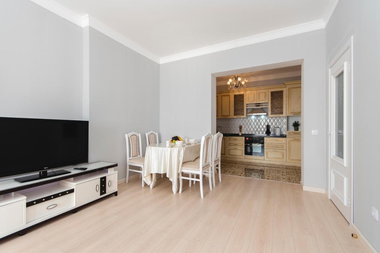 Razmestim В Жк Шахристан На 15 Этаже Almatý Exterior foto